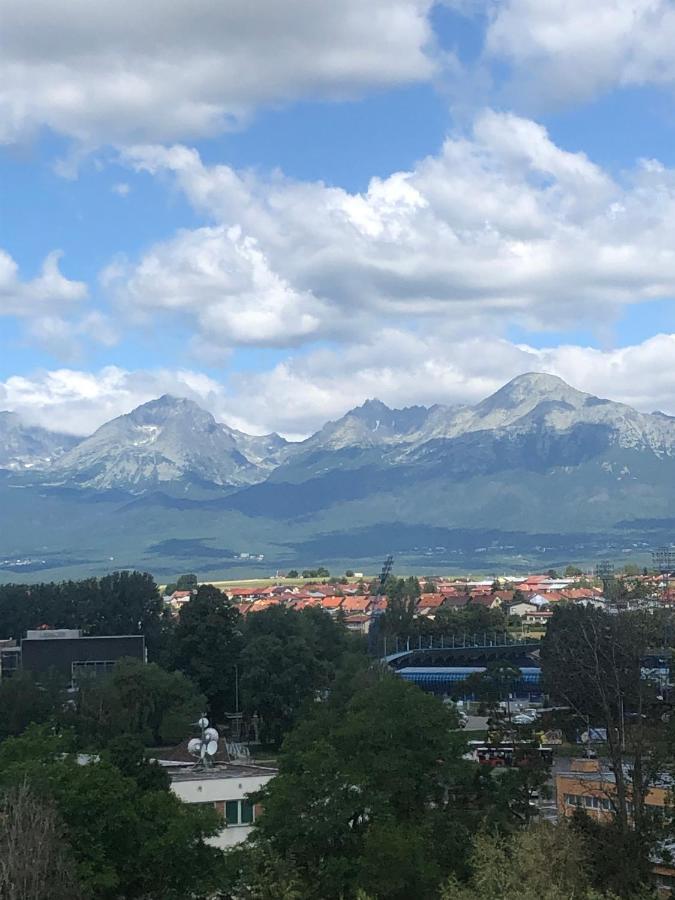 Apartment A&B Poprad Buitenkant foto